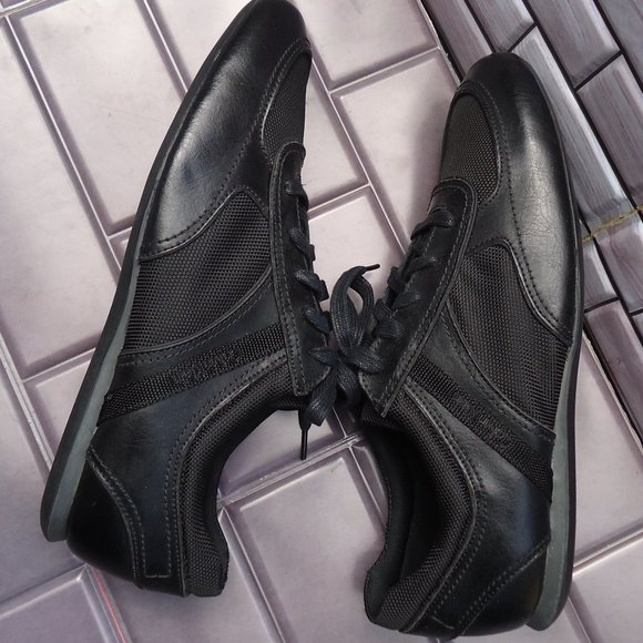 SIZE 11. Calvin Klein Lace-up Men’s Shoes. main image 9